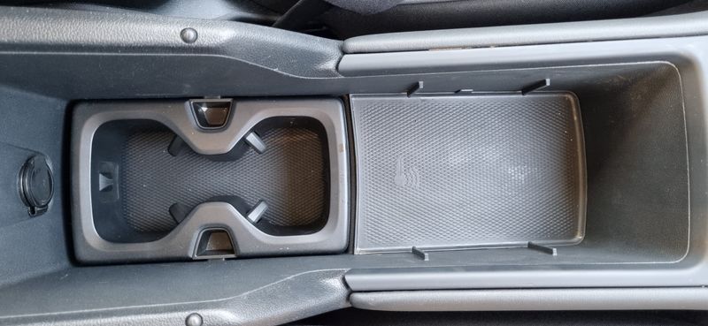 2025 Volkswagen Tiguan central storage area
