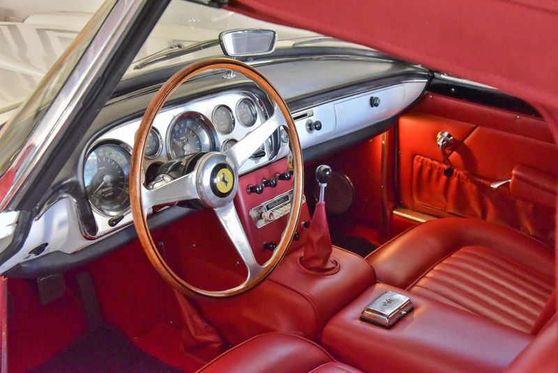 Ferrari 250 GT Cabriolet interior