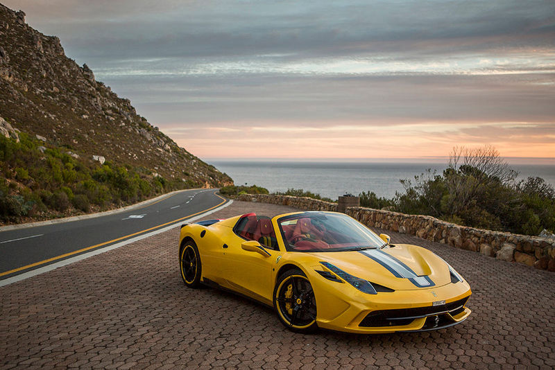 Ferrari 458 Speciale Aperta front three-quarter view