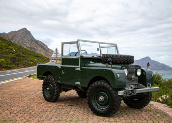 Land Rover Series 1: Classic 4x4 Drive