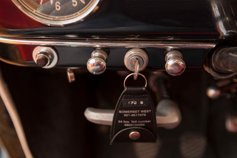 Mercedes-Benz 170S ignition key