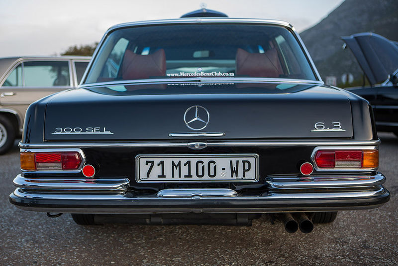Mercedes-Benz 300 SEL 6.3 rear end