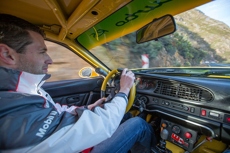 Wilhelm Lutjeharms drives a Porsche 968 Turbo RS