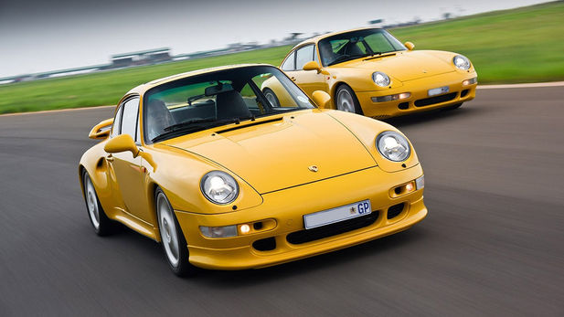 Porsche 911 (993) Turbo vs Turbo S: Classic Comparison