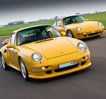 Porsche 911 (993) Turbo vs Turbo S: Classic Comparison
