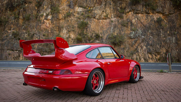 Porsche 911 (993) GT2 Clubsport ‘Evo’: Classic Drive