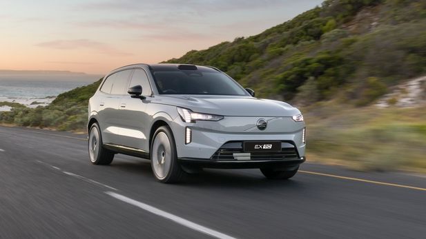 Electric Volvo EX90 (2025) Price & Specs