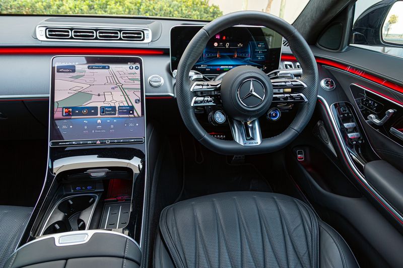Mercedes-AMG S63 E Performance front of cabin