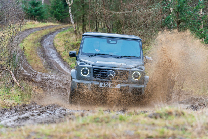 Mercedes-Benz G580 Electric mud