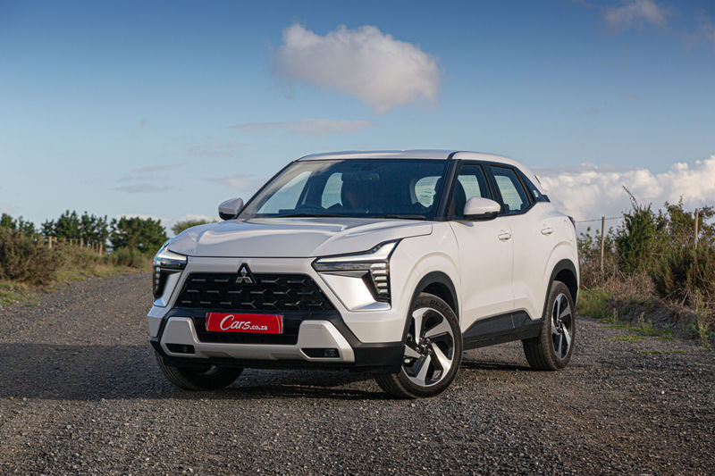 Mitsubishi Outlander Sport front three-quarter view