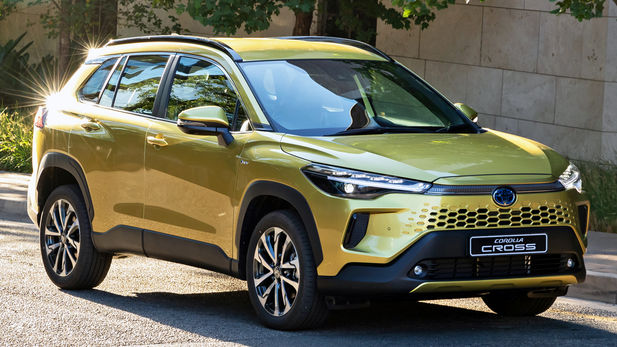 Toyota Corolla Cross – Petrol vs Hybrid: Which is Best for You?