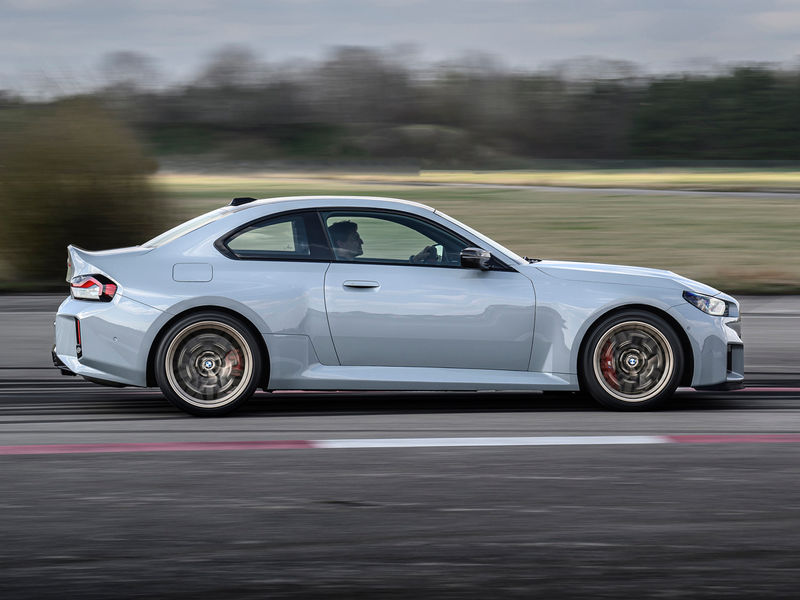 BMW M2 CS profile