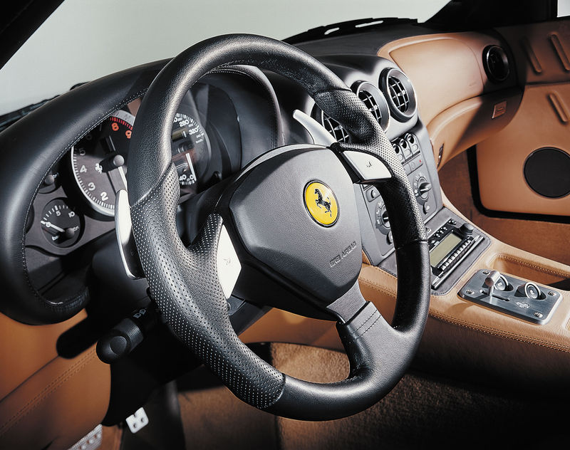 Ferrari 575M Maranello steering wheel