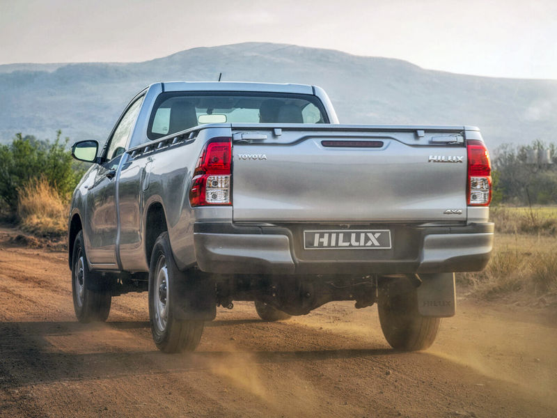 Toyota Hilux single cab