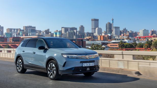 New Opel Grandland (2025) Specs & Price