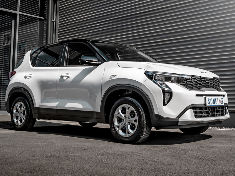 Kia Sonet LS