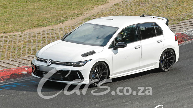 Spy Shots: 2027 Volkswagen Golf R
