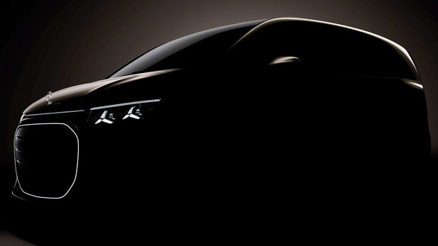 New ‘limo-like’ Mercedes-Benz VLE teased