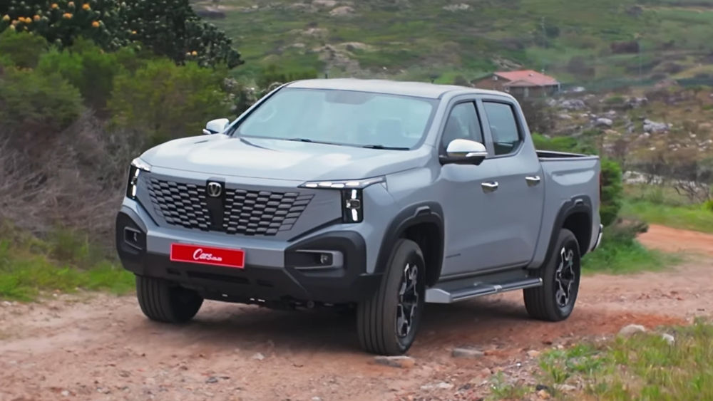 Hunter Rival Hunter REEV rivals if you need an advanced hybrid bakkie