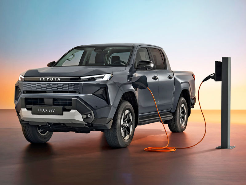 New Toyota Hilux BEV