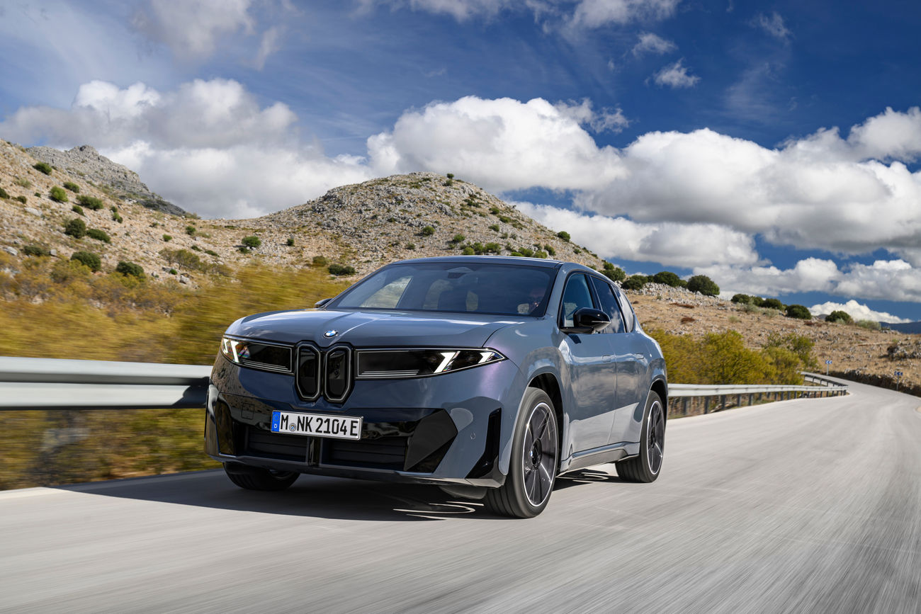 BMW iX3 (2025) International Launch Review