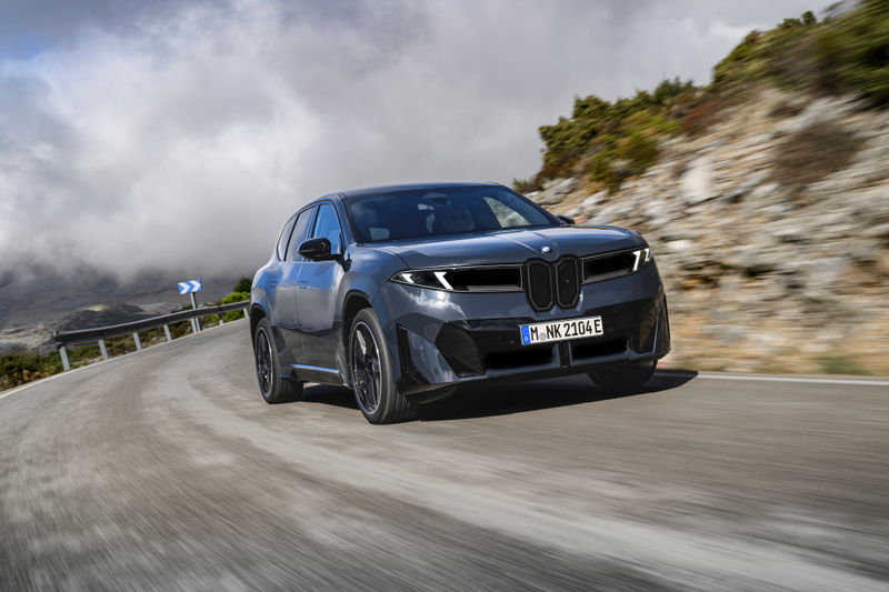 BMW iX3
