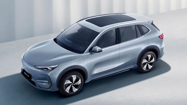Geely E5 & E5 EM-i: Setting a new standard