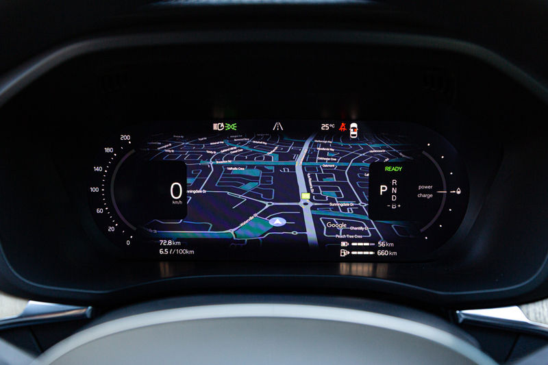 Volvo XC60 T8 PHEV dashboard