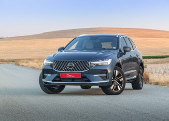 Volvo XC60 T8 PHEV (2026) Review