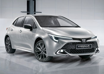 Toyota Corolla hatch and sedan go hybrid-only in SA