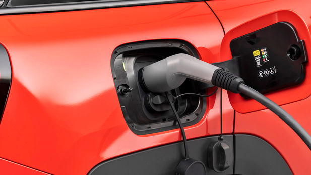 SA’s EV sales fell in 2025 (but the total NEV market grew)