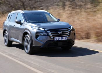 New Nissan X-Trail versus Toyota RAV4 – The battle of the OG compact SUVs