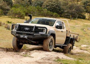 How does Ford's new Ranger Super Duty compare to the never-say-die Land Cruiser 79?