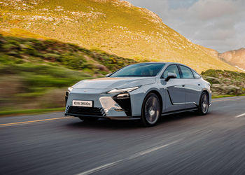 Lexus ES (2026) Launch Review