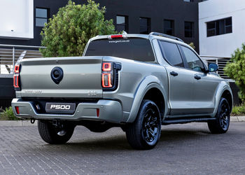 5 double-cab bakkies with the most torque (2026)