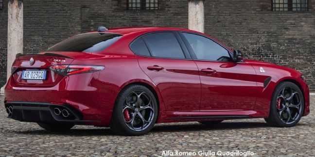 Alfa-Romeo-Giulia-Quadrifoglio image:2
