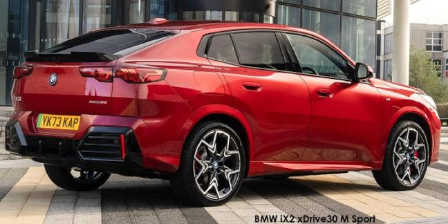 BMW-iX2-eDrive20-M-Sport image:2