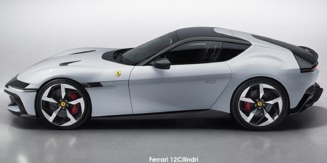 Ferrari-12Cilindri-coupe image:1