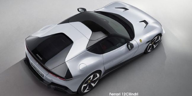 Ferrari-12Cilindri-coupe image:2
