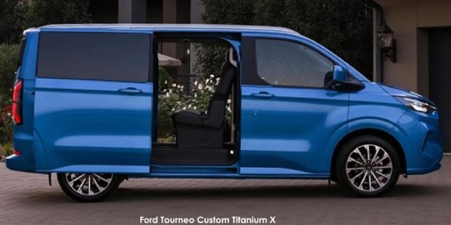 Ford-Tourneo-Custom-20SiT-Titanium-X image:1