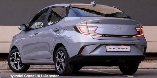 Hyundai-Grand-i10-12-Executive-sedan-manual image:1