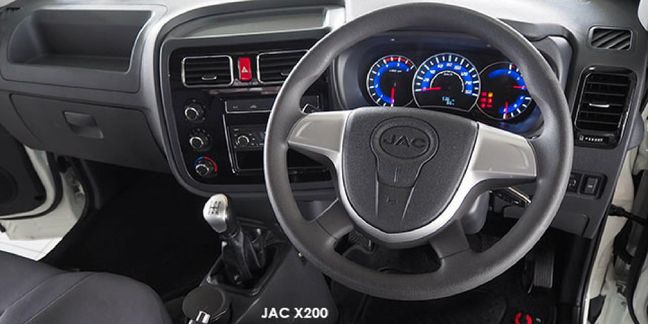 JAC-X200-28TDi-80kW-13-ton-double-cab-dropside image:1