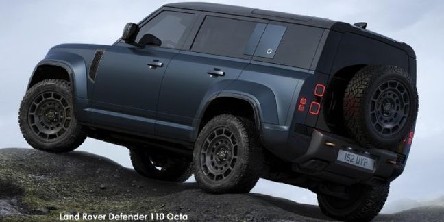 Land-Rover-Defender-110-Octa image:2