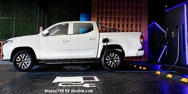 Maxus-T90-EV-double-cab image:1