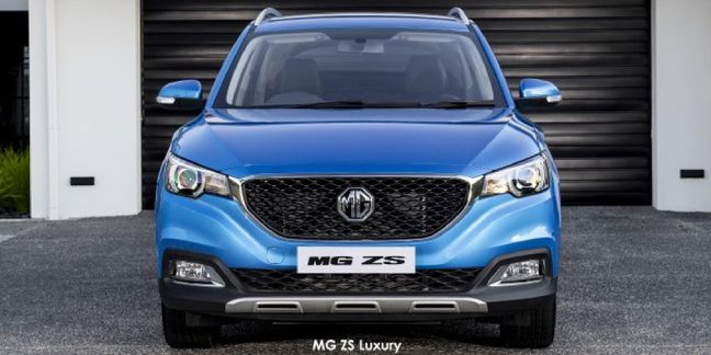 MG-ZS-15-Luxury image:2