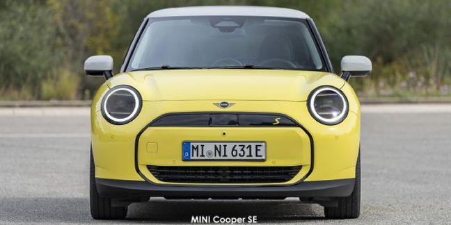 MINI-Cooper-SE image:1