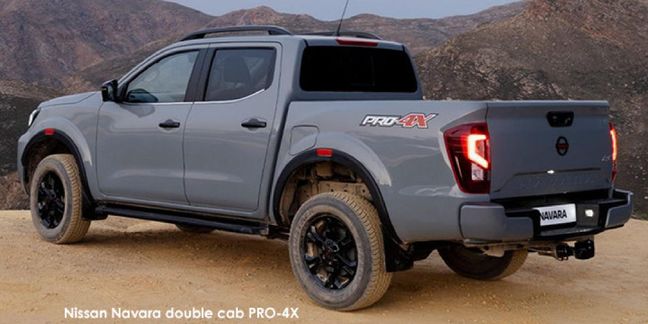 Nissan-Navara-25DDTi-double-cab-Pro-4X-4x4 image:1