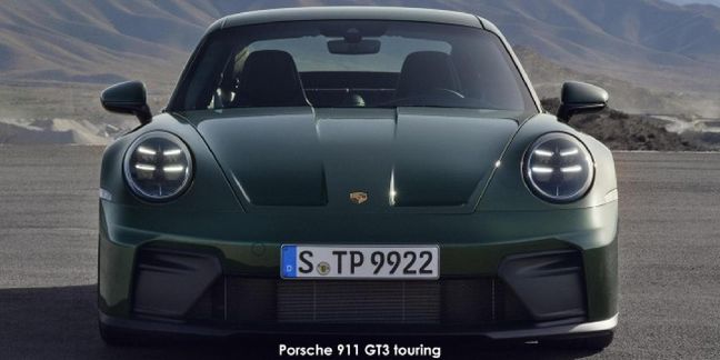 Porsche-911-GT3-touring-manual image:1