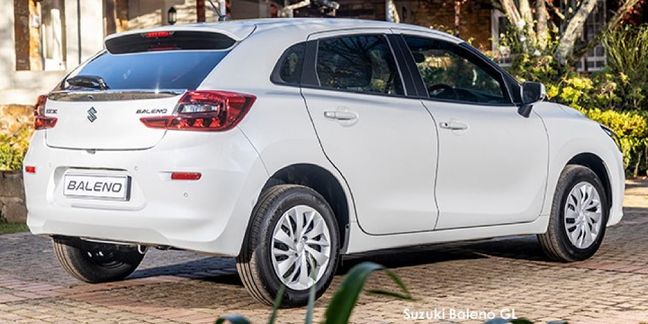 Suzuki-Baleno-15-GL-auto image:1