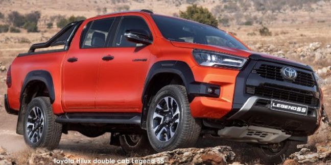 Toyota-Hilux-28GD-6-double-cab-4x4-Legend-55 image:1